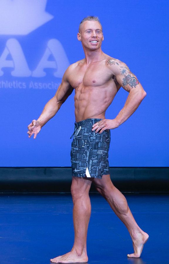 Alex Saretsky, personal trainer at One For All Fitness Calgary